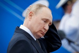Putin RECUNOAȘTE că în farmaciile din Rusia se atestă o creștere a prețurilor și lipsă de medicamente